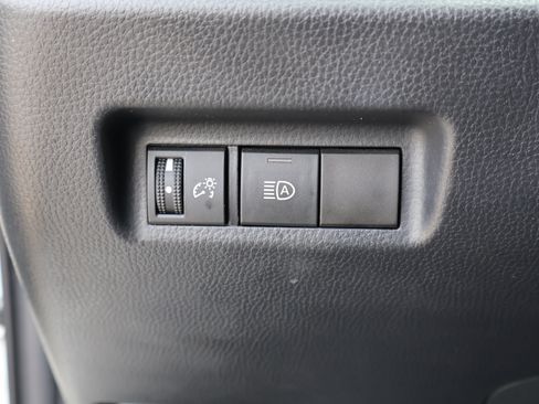 Used 2022 Toyota RAV4 LE w/ Carpet Mat Package (TMS) AWD/4WD image 35