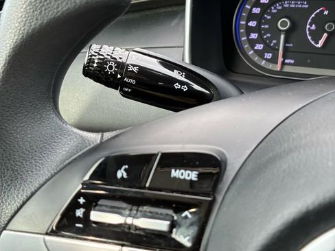 Used 2023 Hyundai Tucson SE image 28