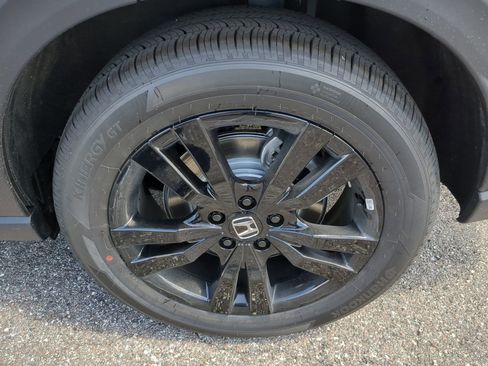 New 2026 Honda HR-V Sport image 13