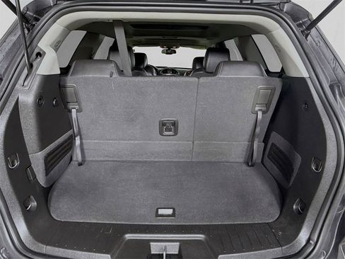 Used 2017 Buick Enclave Leather image 28