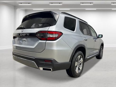 New 2026 Honda Pilot EX-L image 3