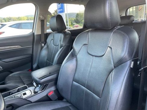 Used 2020 Kia Telluride EX AWD/4WD image 9
