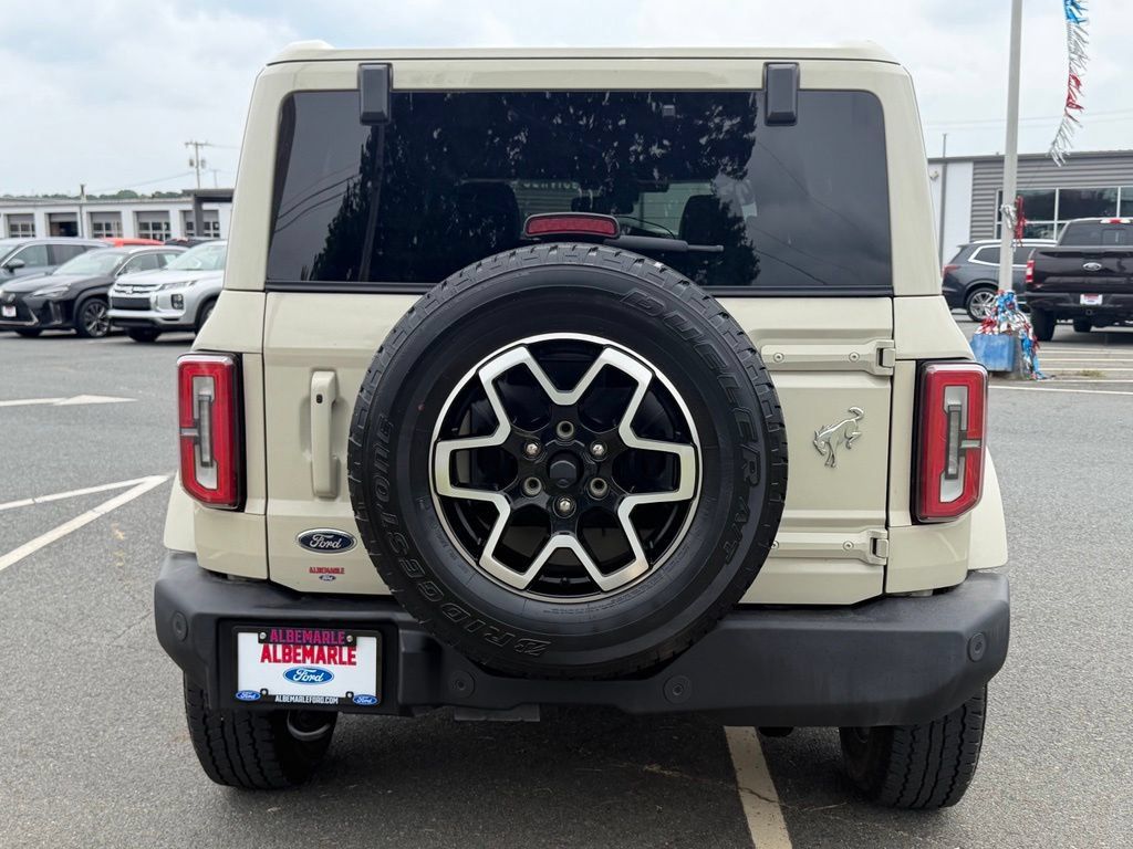 Used 2025 Ford Bronco Outer Banks AWD/4WD image 4