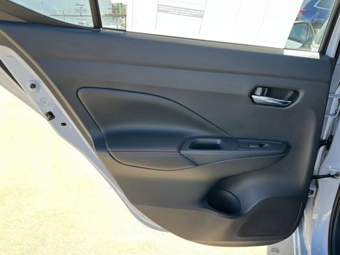 New 2025 Nissan Versa SR w/ Trunk Package image 18