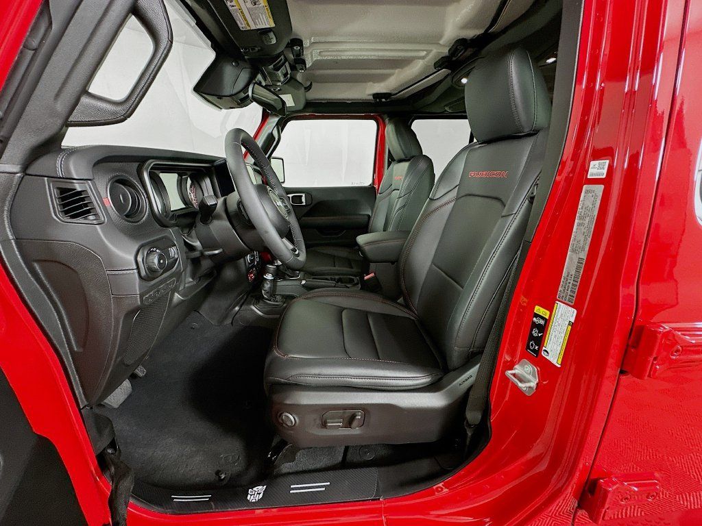 Used 2026 Jeep Wrangler Unlimited Rubicon AWD/4WD image 20