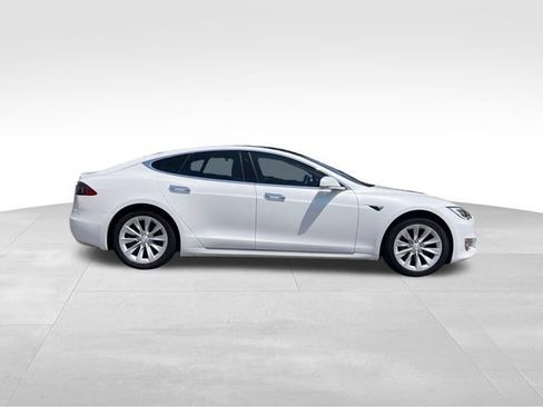 Used 2018 Tesla Model S 100D AWD/4WD image 6