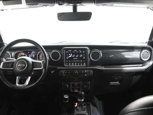 Used 2022 Jeep Wrangler Unlimited Sahara AWD/4WD image 13