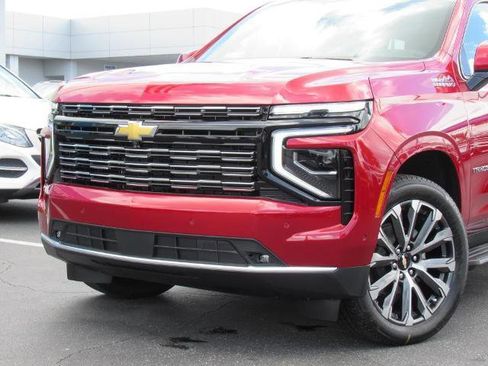 New 2025 Chevrolet Tahoe High Country image 3