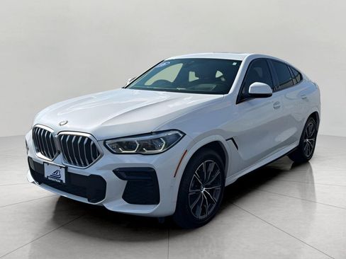 Used 2022 BMW X6 xDrive40i w/ Executive Package AWD/4WD image 3