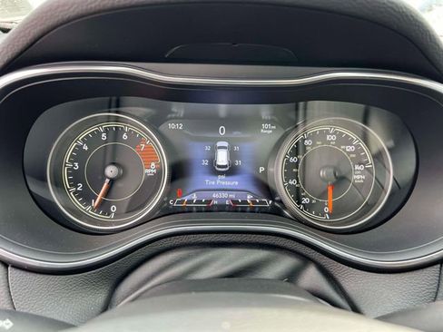 Certified 2021 Jeep Cherokee Limited image 32