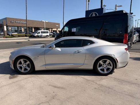 Used 2017 Chevrolet Camaro LT RWD image 2
