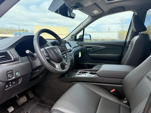 Used 2025 Honda Ridgeline RTL image 9