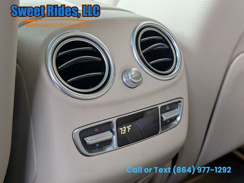 Used 2019 Mercedes-Benz GLC 300 4MATIC image 12