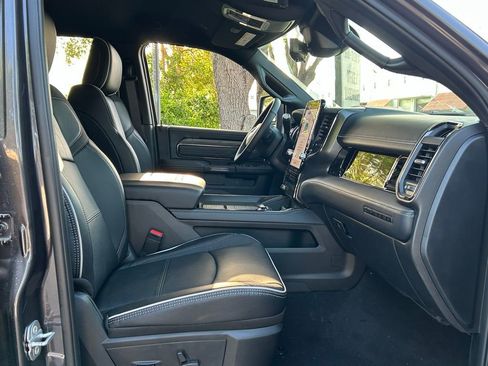 New 2025 RAM 3500 Limited image 26