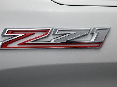 Used 2020 Chevrolet Silverado 1500 LTZ w/ LTZ Premium Package image 7