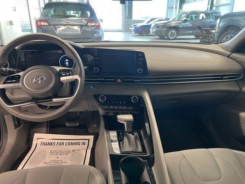 Used 2021 Hyundai Elantra SEL w/ Convenience Package image 27