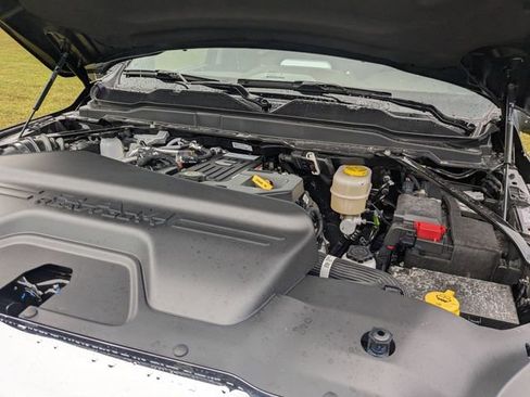 New 2026 RAM 2500 Limited image 35