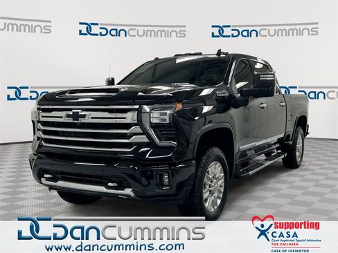 Used 2025 Chevrolet Silverado 2500 High Country w/ Technology Package image 1