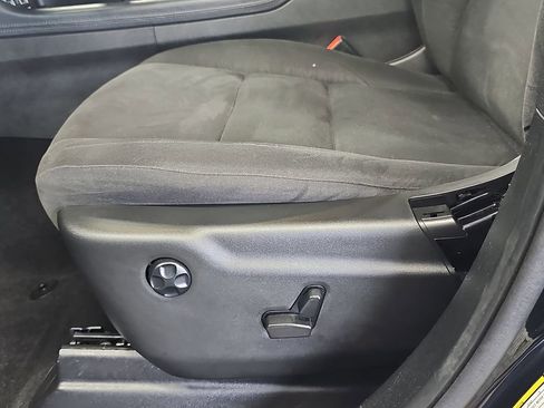Used 2023 Dodge Durango SXT RWD image 26