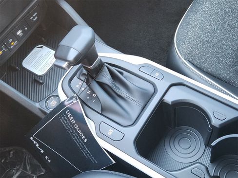 New 2025 Kia K4 GT-Line w/ GT-Line Sunroof Package image 19