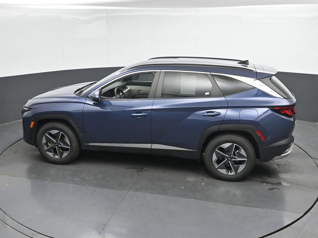 Certified 2025 Hyundai Tucson SEL AWD/4WD image 37