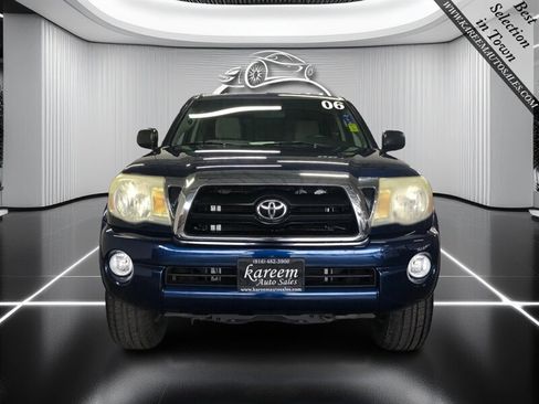 Used 2006 Toyota Tacoma PreRunner image 2