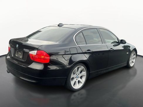 Used 2006 BMW 330i Sedan RWD image 3