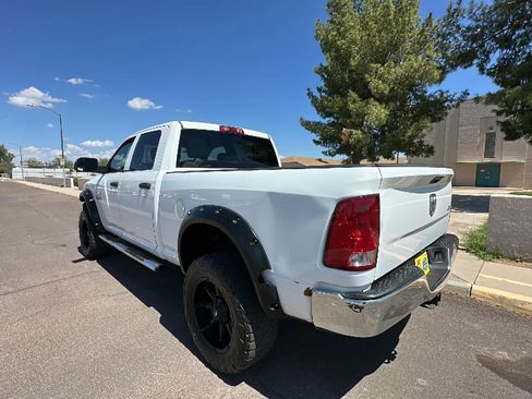 Used 2016 RAM 2500 Tradesman w/ Chrome Appearance Group AWD/4WD image 2