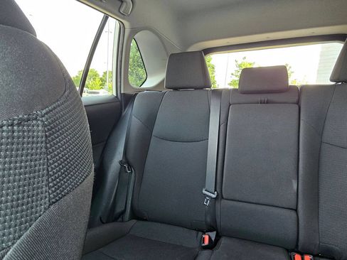 Used 2021 Toyota RAV4 LE FWD image 24