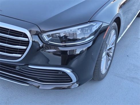 Used 2021 Mercedes-Benz S 580 S 580 4D Sedan image 10
