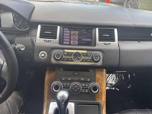 Used 2013 Land Rover Range Rover Sport HSE LUX AWD/4WD image 12