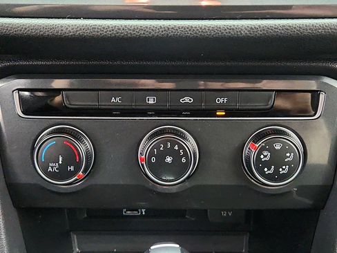 Used 2019 Volkswagen Tiguan S w/ 3rd Row Seat Package AWD/4WD image 15