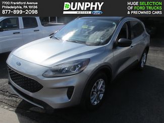 Used 2022 Ford Escape SE w/ Convenience Package image 1