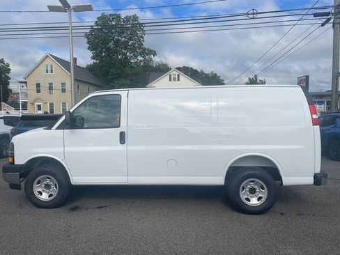 New 2025 Chevrolet Express 2500 w/ Driver Convenience Package image 3