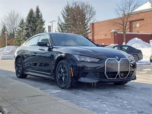 New 2025 BMW i4 xDrive40i w/ Premium Package image 3