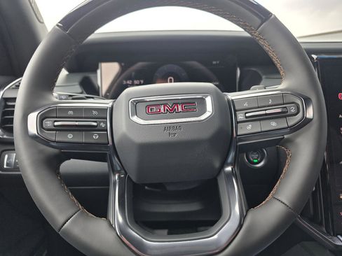 Used 2026 GMC Acadia AT4 w/ Super Cruise Package AWD/4WD image 14
