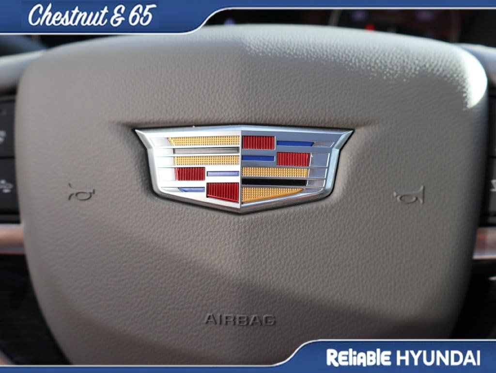 Used 2024 Cadillac XT6 Premium Luxury w/ Technology Package AWD/4WD image 29