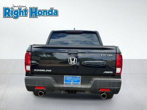 Used 2023 Honda Ridgeline Black Edition image 7