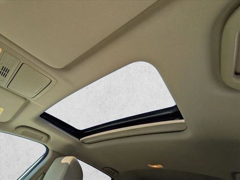 Used 2018 Honda CR-V EX image 13