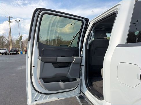 Used 2025 Ford F150 XLT w/ Equipment Group 301A Standard image 20