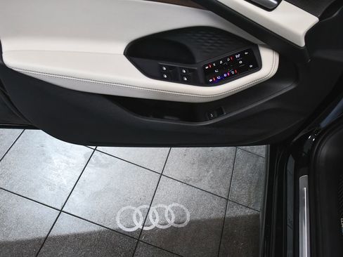 Used 2025 Audi A5 2.0T Prestige w/ 19" Wheel Package image 12