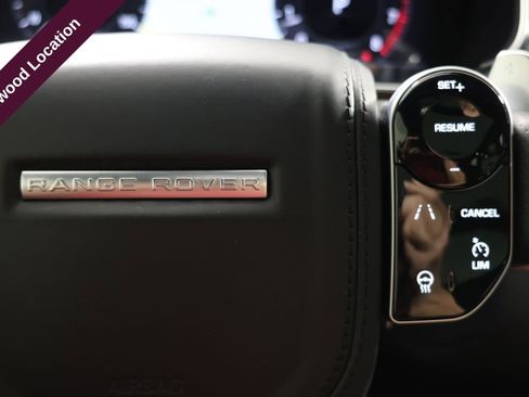 Used 2018 Land Rover Range Rover Sport HSE Dynamic image 30