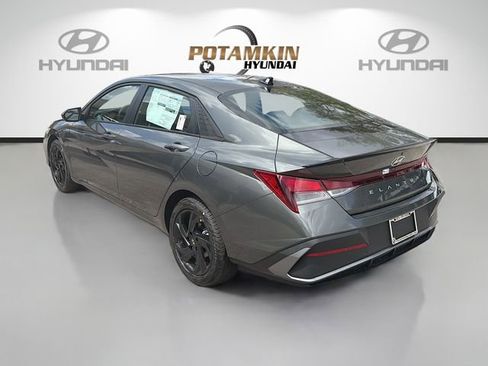 New 2026 Hyundai Elantra Sport FWD image 7