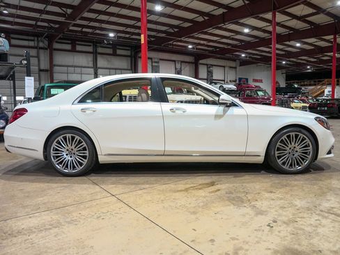 Used 2019 Mercedes-Benz S 450 Sedan image 10