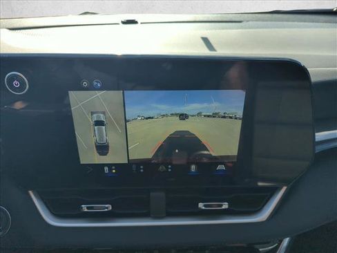 New 2026 Chevrolet Equinox LT w/ Convenience Package II image 13