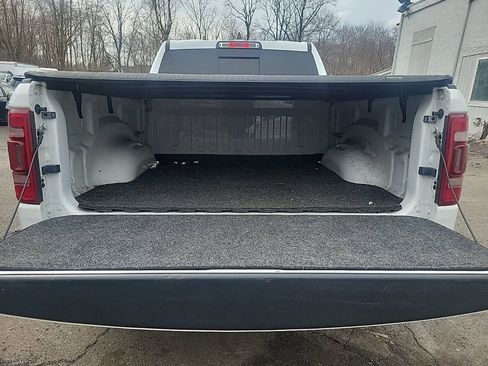 Used 2023 RAM 1500 Laramie image 8