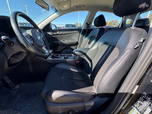Used 2018 Kia Optima S image 8
