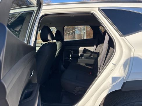 Certified 2025 Hyundai Tucson SEL image 23
