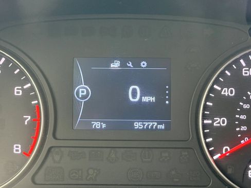 Used 2016 Kia Optima LX w/ LX Convenience Package FWD image 5