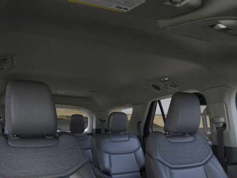 New 2026 Ford Explorer Active w/ Active Comfort Package AWD/4WD image 22